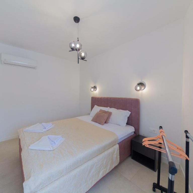 Lamadu Residence - Apartman sa 2 Spavaće Sobe i Balkonom - 22
