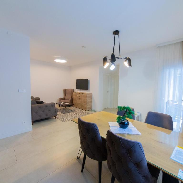 Lamadu Residence - Apartman sa 2 Spavaće Sobe i Balkonom - 10