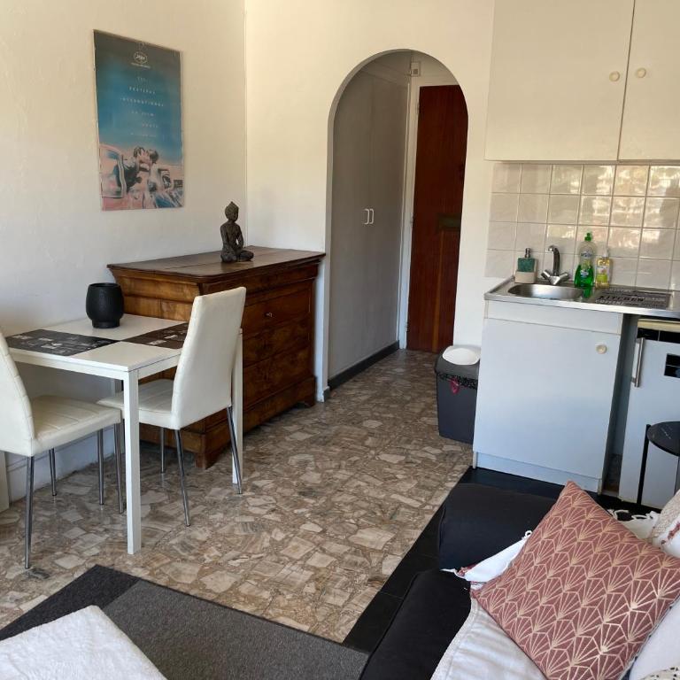 Studio - Appartement 1 Chambre - 2