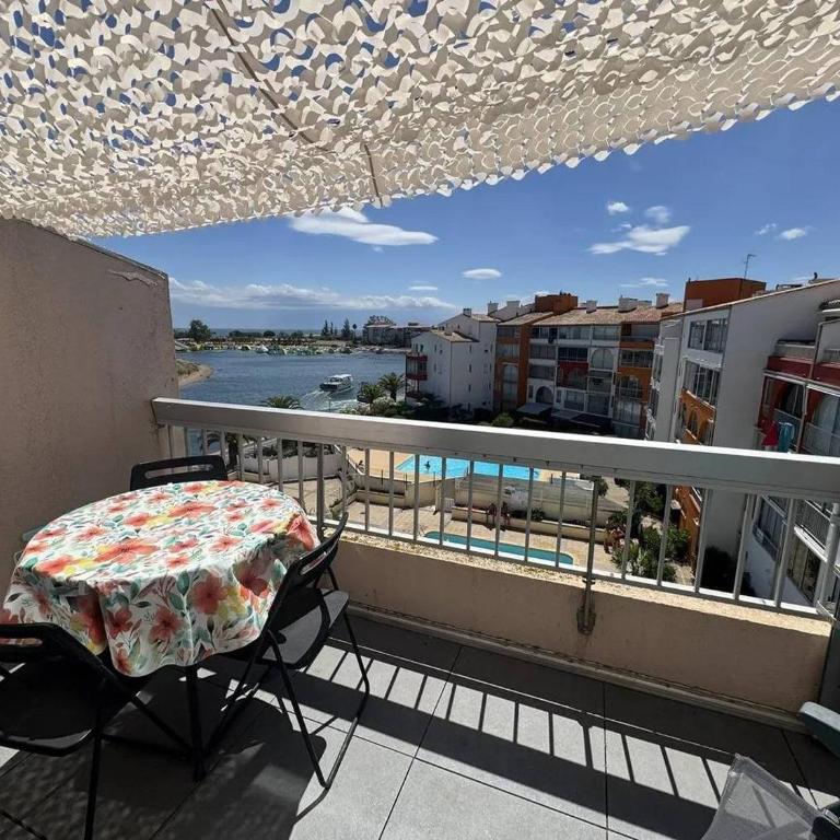 Appartement avec vue chenal et mer - 4 personnes - Cap d'Agde CT980-406 - Appartamento con Vista Piscina - 3