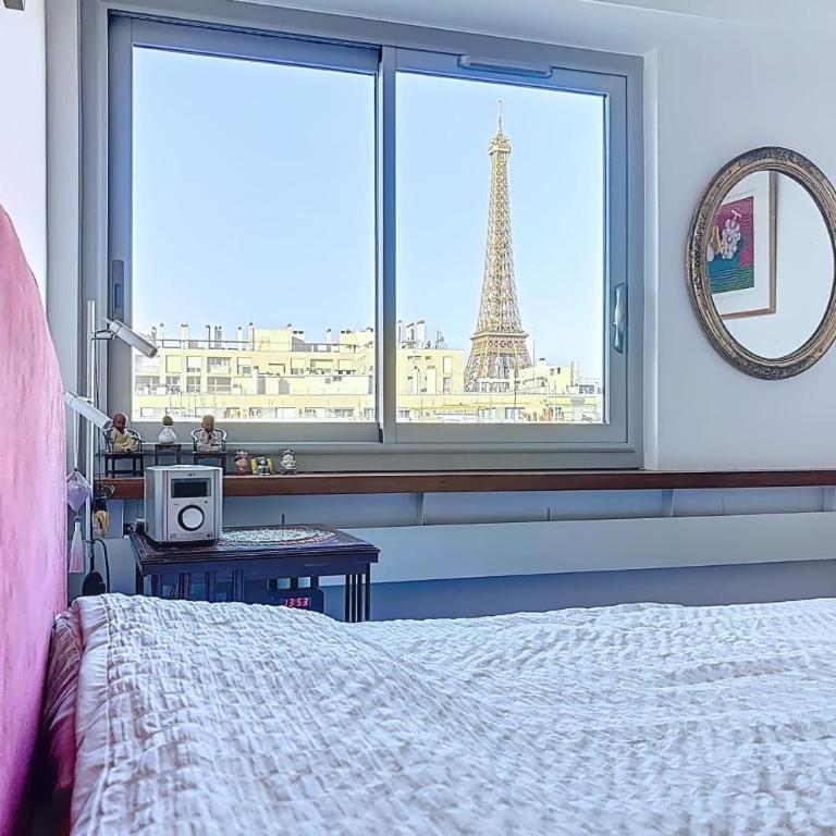 Appartement avec balcon vue Tour Eiffel - Appartement - 1