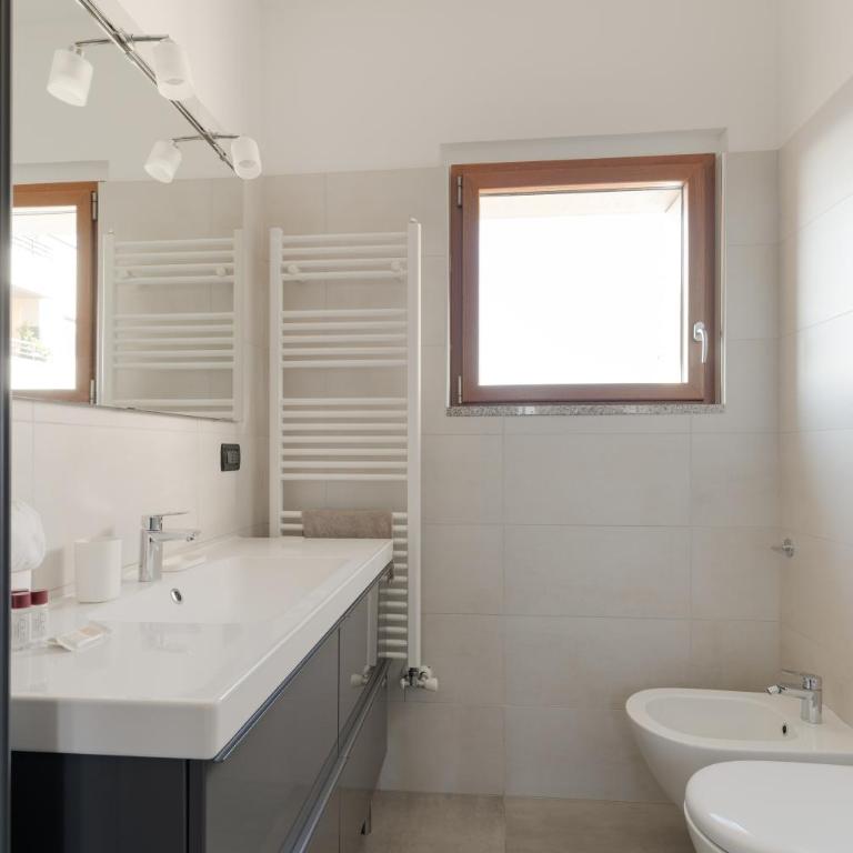 GuestHost - Modern Apartment Milano Pirelli - Appartamento con 2 Camere da Letto - 5