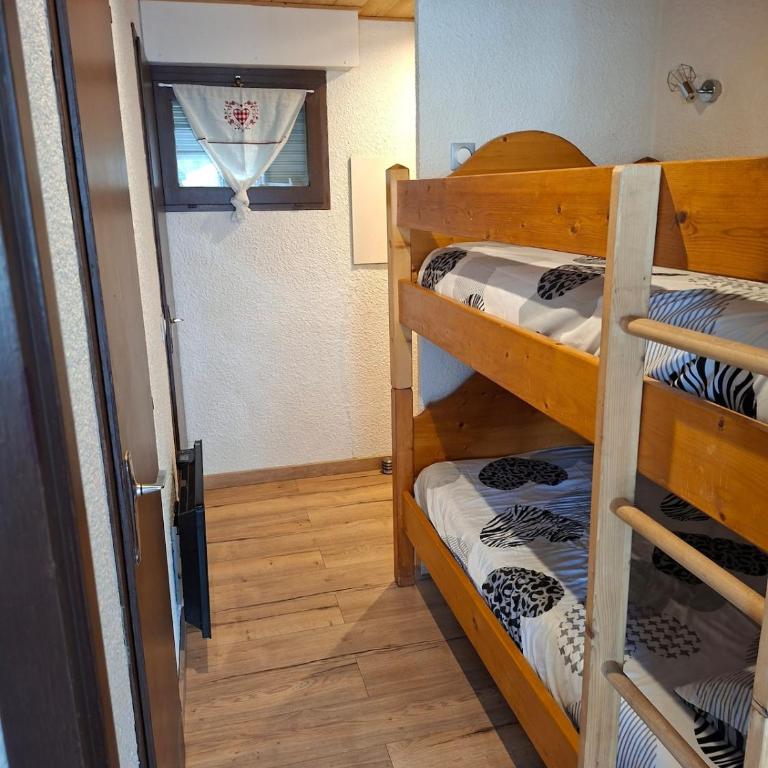 Appartement 4 personnes citée fleurie - Apartment mit 2 Schlafzimmern - 4