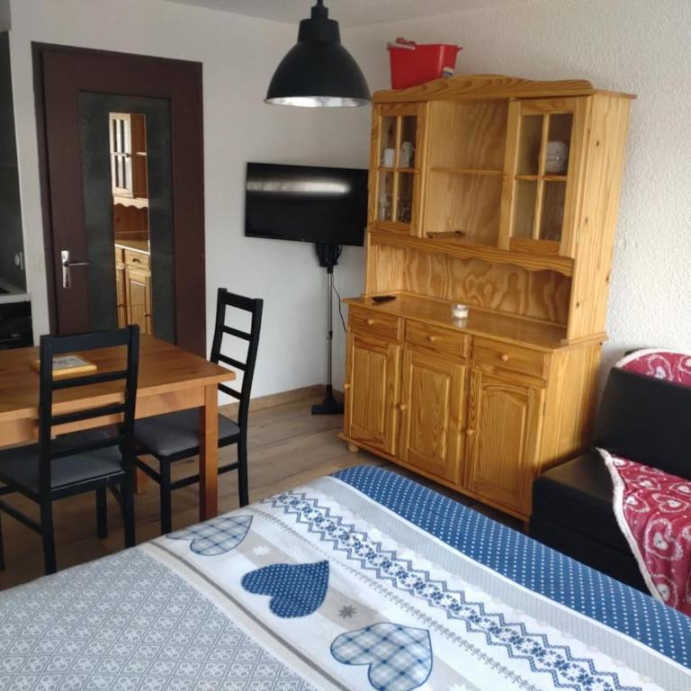 Appartement 4 personnes citée fleurie - Apartment mit 2 Schlafzimmern - 5