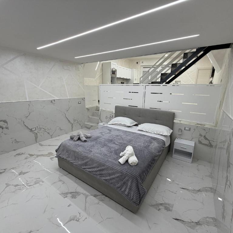Re Ladislao Apartment - Appartamento con 2 Camere da Letto - 16
