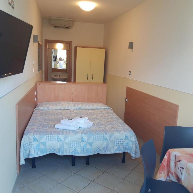 Residence Rosemary - Camera Matrimoniale Budget - 11