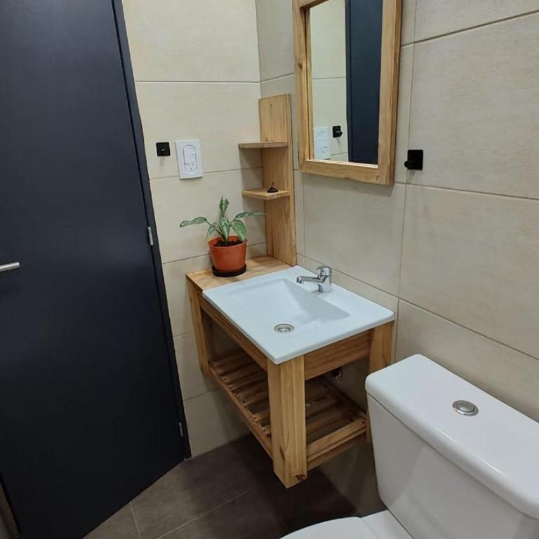 Depto Roko - Three-Bedroom Apartment - 32