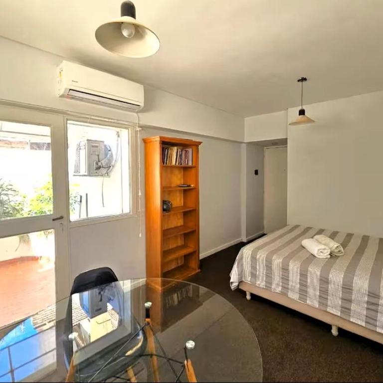 Studio en Palermo sobre Santa fe - Apartamento de 1 dormitorio - 2