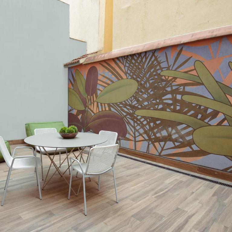 Líbere Madrid Malasaña - One-Bedroom Apartment with Terrace - 1