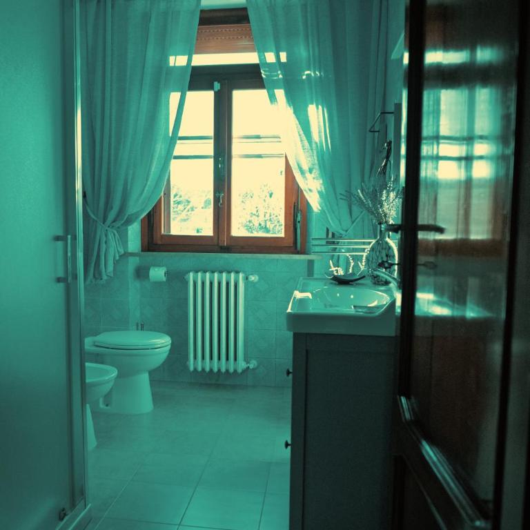 Lucy's House, elegante alloggio rustico con tutti i comfort moderni a Pisa - Ampia Camera Matrimoniale - 11