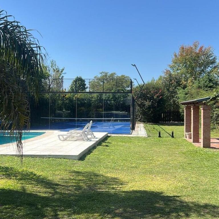 Casa Quinta con cancha de Padel en Colastine, SFe - Villa de 2 dormitorios - 1