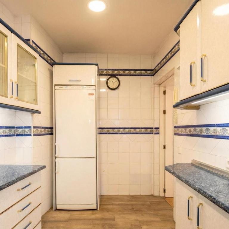 3 bedroom apartment with stunning Guadalquivir views - Three-Bedroom Apartment - 28