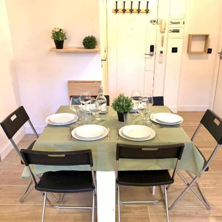 New - Appartement ou Studio Vieil Antibes - Appartement 2 Chambres - 3