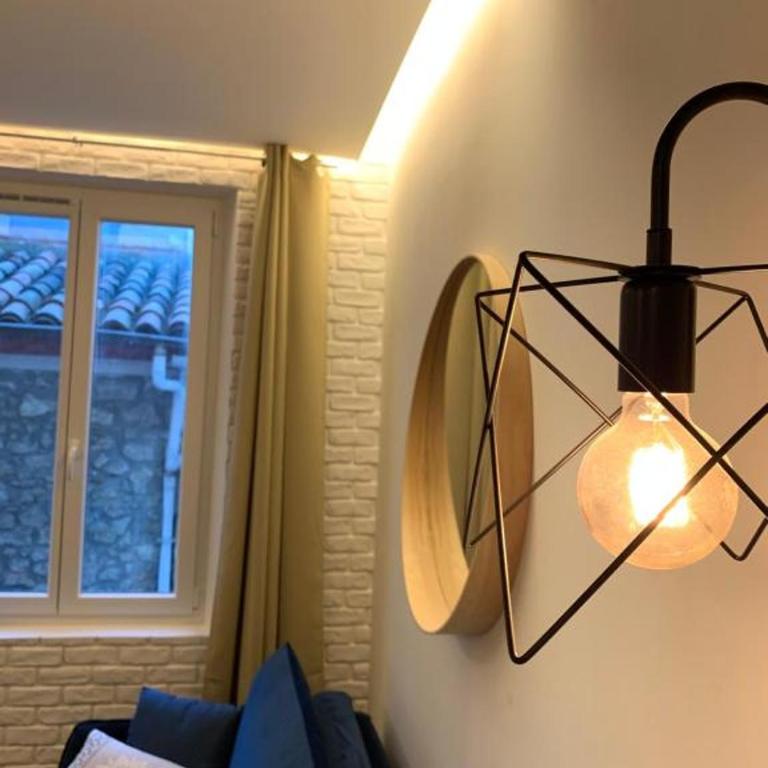 New - Appartement ou Studio Vieil Antibes - Appartement 2 Chambres - 11