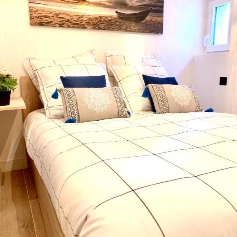 New - Appartement ou Studio Vieil Antibes - Appartement 2 Chambres - 9