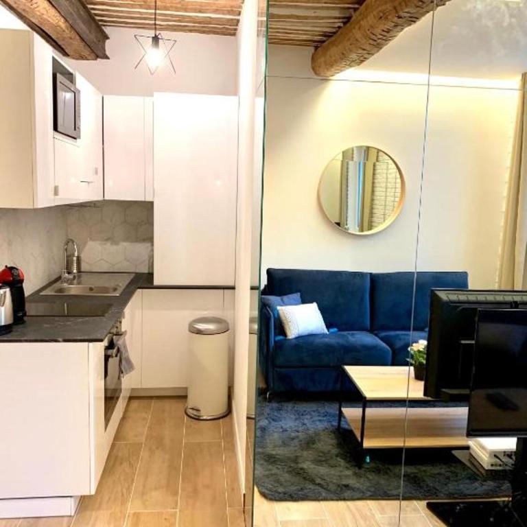 New - Appartement ou Studio Vieil Antibes - Appartement 2 Chambres - 24