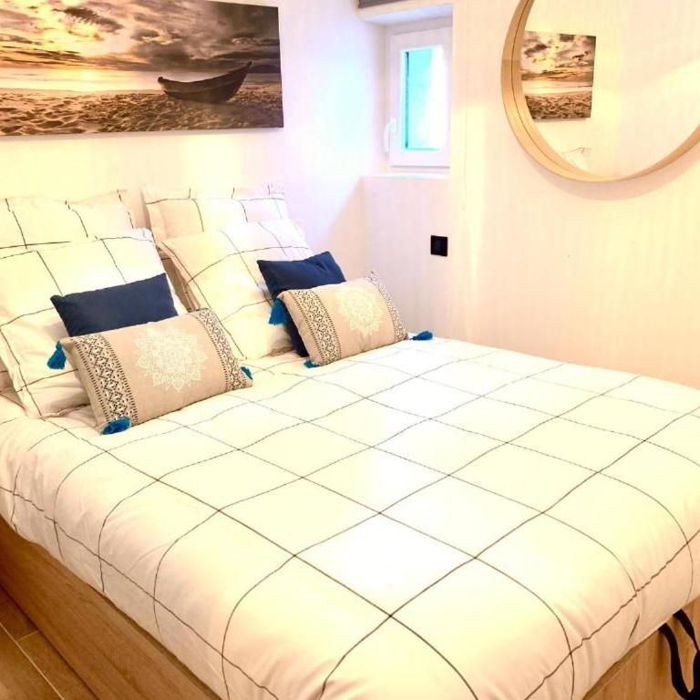 New - Appartement ou Studio Vieil Antibes - Appartement 2 Chambres - 16