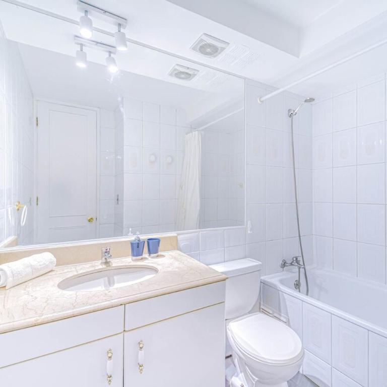 Urban Life Colon - 2D Pool & Wifi - Two-Bedroom Apartment - 10