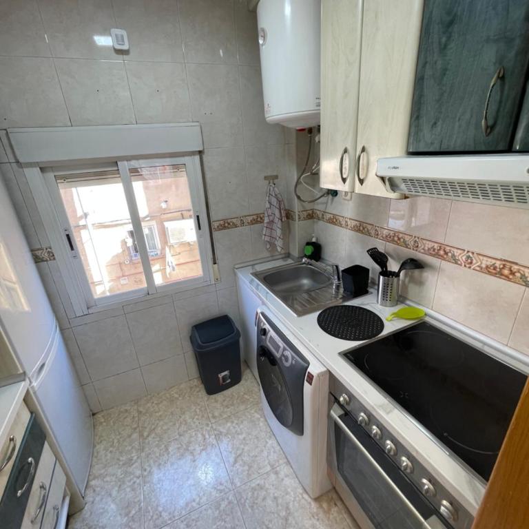 Piso en Calle Albares De La Ribera - Apartamento de 3 dormitorios - Planta Alta - 10