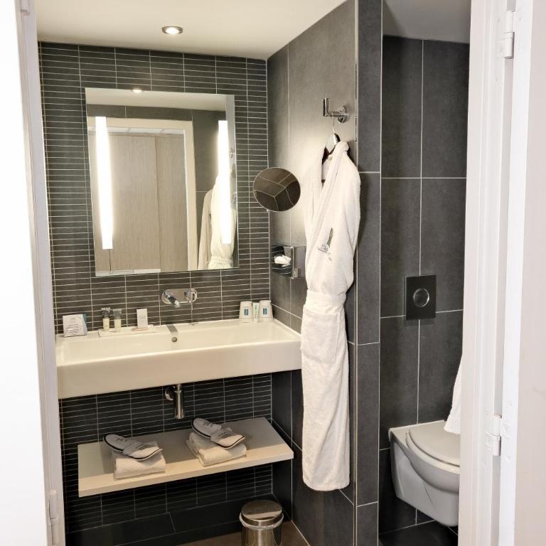 Thalazur Cabourg - Hôtel & Spa - Chambre Lit Queen-Size - Vue sur Mer - 4