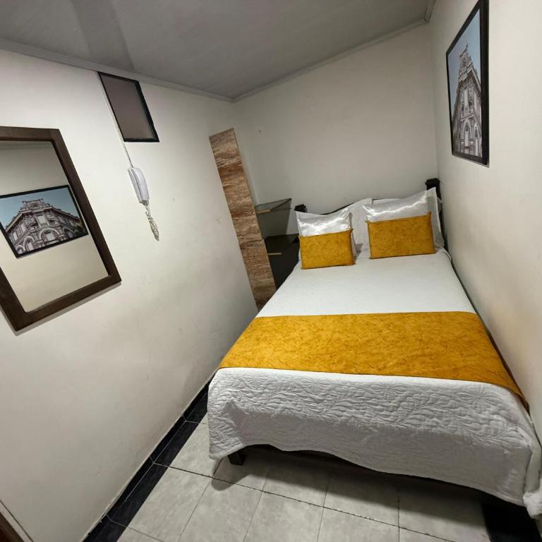 Ayenda Marana - Standard Double Room - 2