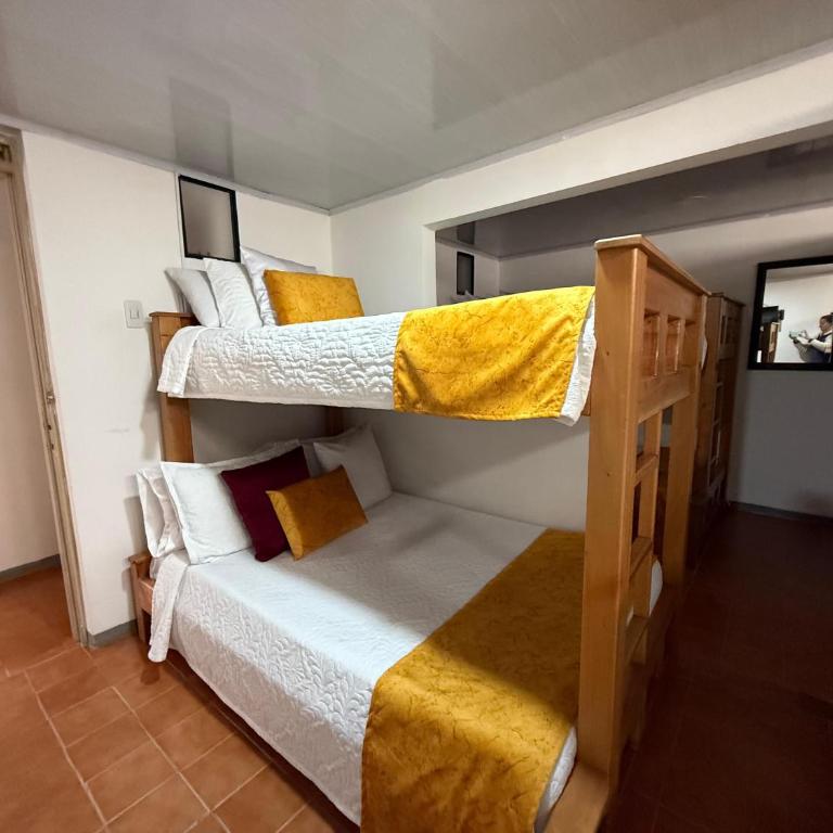 Ayenda Marana - Family Room - 3