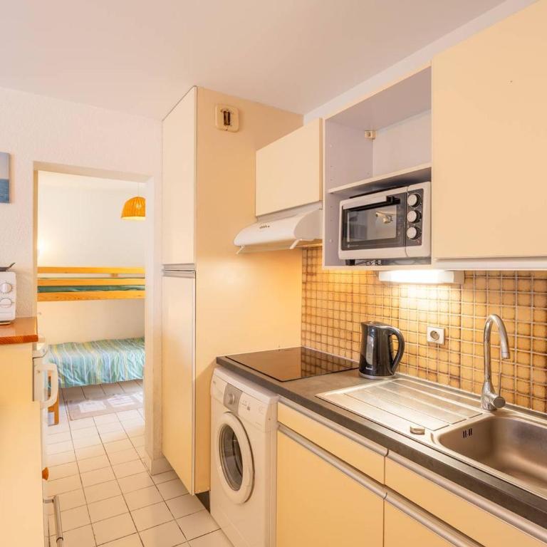 Appartement à Carnac: 3 pièces, 6 pers, 45m², Wifi, proche plages, terrasse, garage - FR-1-477-70 - Appartement (6 Adultes) - 13