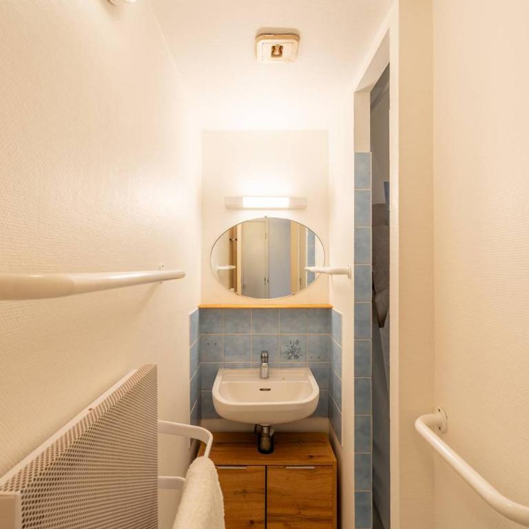 Appartement à Carnac: 3 pièces, 6 pers, 45m², Wifi, proche plages, terrasse, garage - FR-1-477-70 - Appartement (6 Adultes) - 16