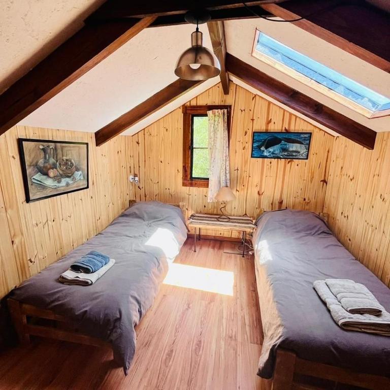 Cabaña a 3 cuadras del Lago Lolog - Bungalow - 38