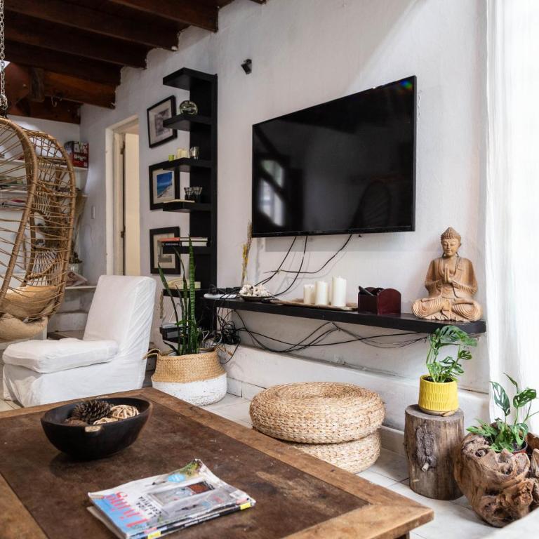 Ideal Casa de 2 Pisos Con Quincho Y Pileta - Casa de 4 dormitorios - 18