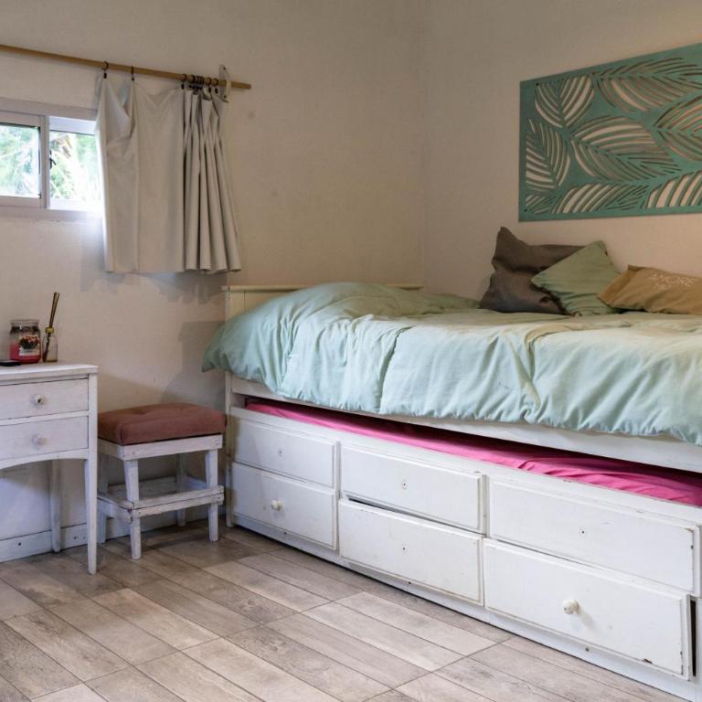 Ideal Casa de 2 Pisos Con Quincho Y Pileta - Casa de 4 dormitorios - 38