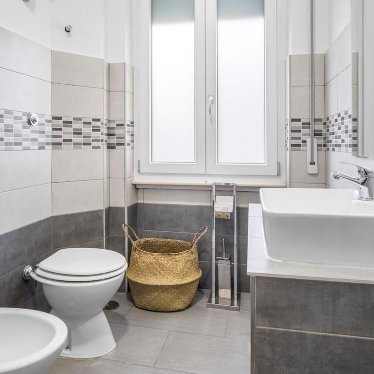 Three-room apartment with terrace just a few minutes from the Vatican - Appartamento con 3 Camere da Letto - 3