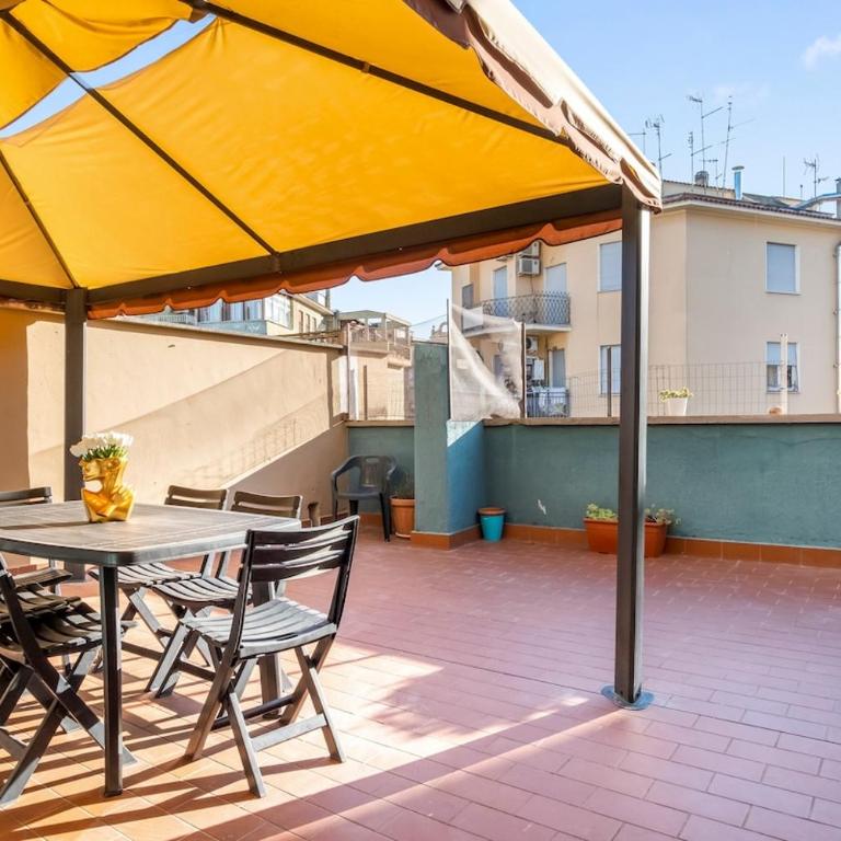 Three-room apartment with terrace just a few minutes from the Vatican - Appartamento con 3 Camere da Letto - 11