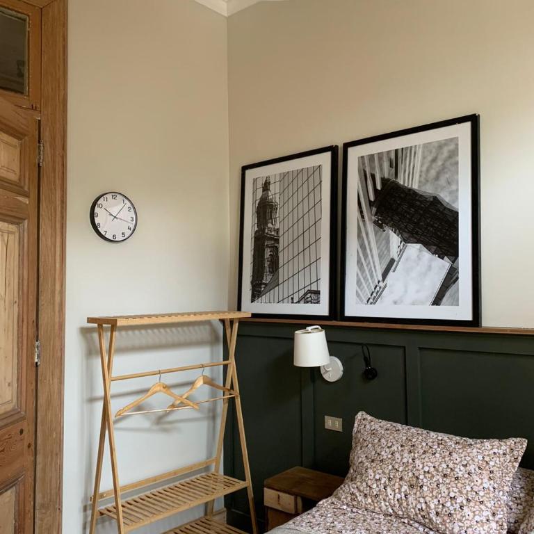 Hostal Dinamarca - Habitación Doble con baño compartido - 1