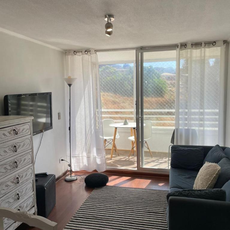 Disfruta en este departamento con vista al mar - Two-Bedroom Apartment with Balcony and Sea View - 15