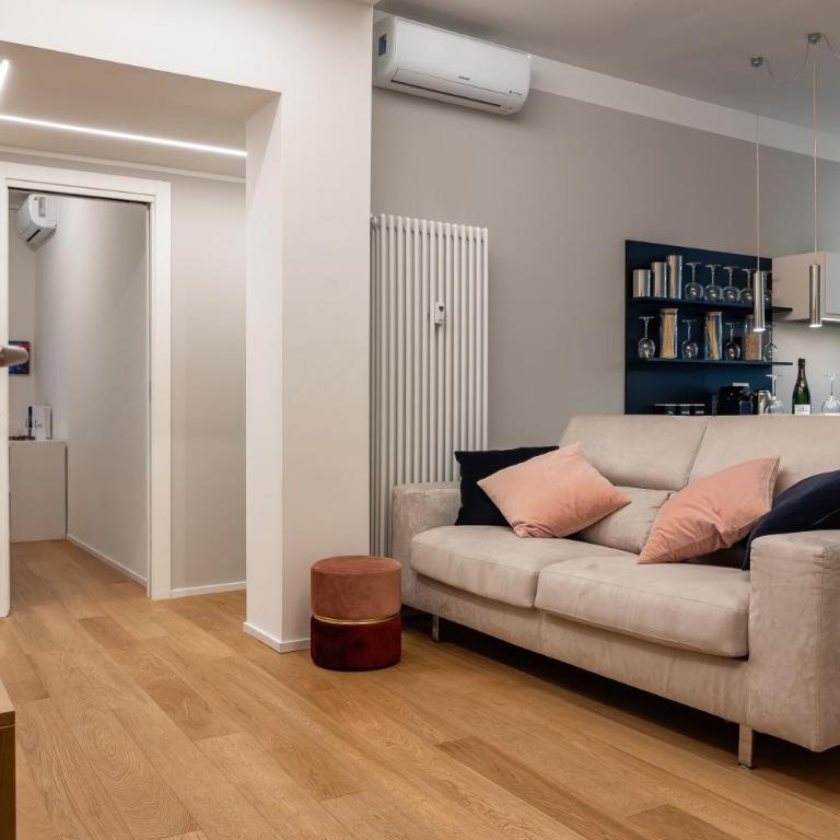 Modern Apartment in Milan - Garage included - One-Bedroom Apartment - 3