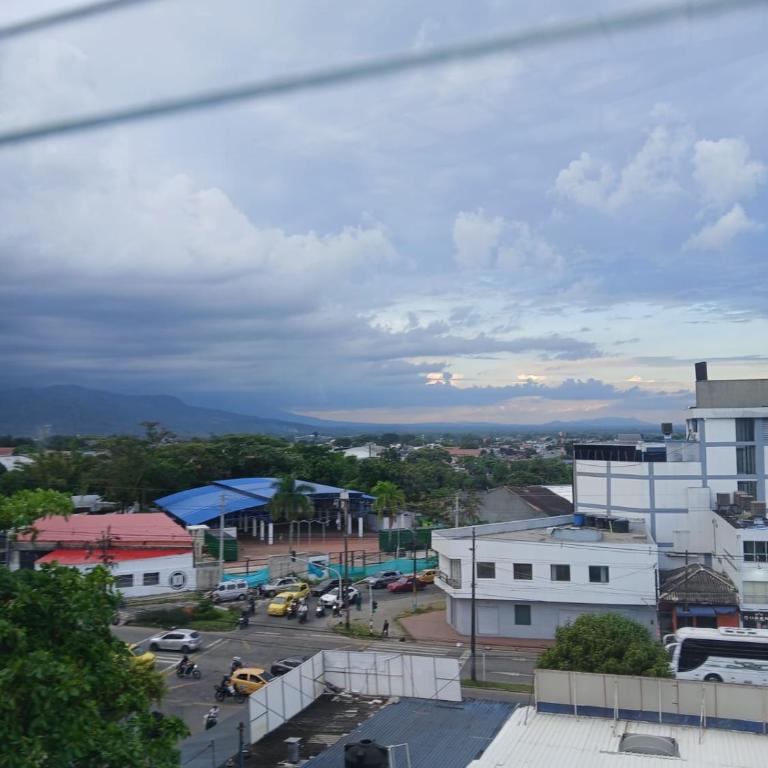 HOTEL VILLAREAL VILLAVICENCiO - Double Room with Balcony - 1