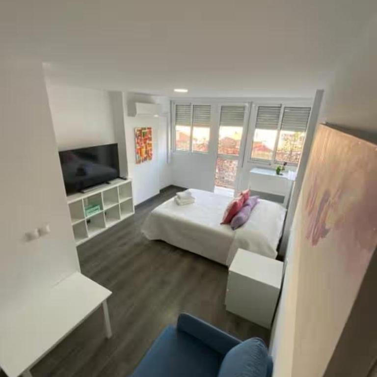 Sostoa Rooms - Habitación Doble con balcón - 3