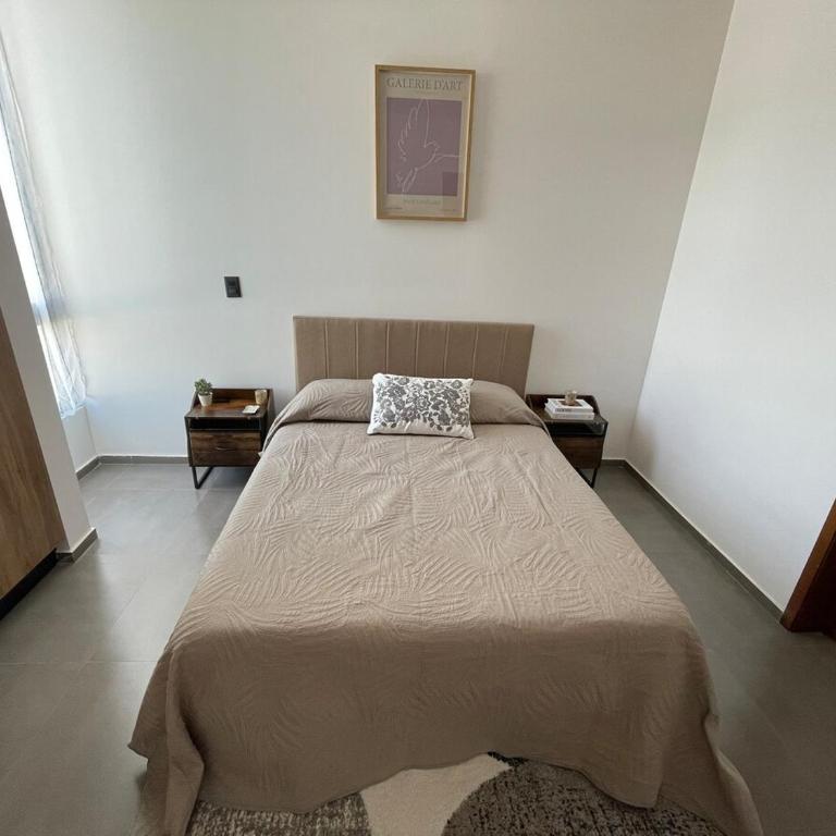 Stylish Condo Steps to Beach & Malecón - Two-Room Apartment - 5
