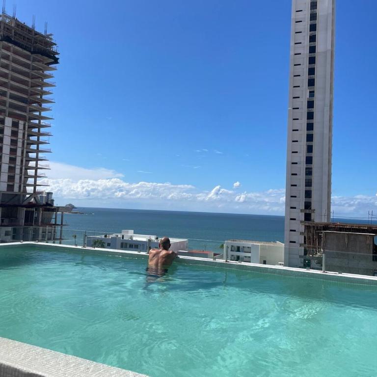 Stylish Condo Steps to Beach & Malecón - Two-Room Apartment - 22