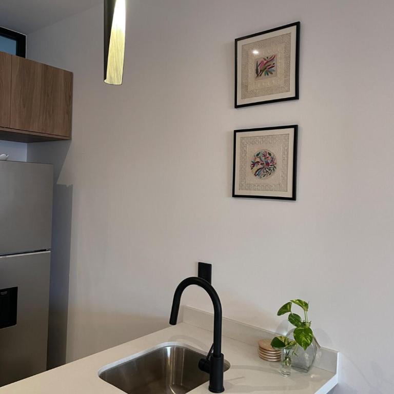 Stylish Condo Steps to Beach & Malecón - Two-Room Apartment - 29