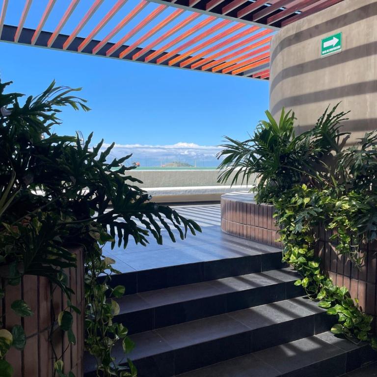 Stylish Condo Steps to Beach & Malecón - Two-Room Apartment - 38