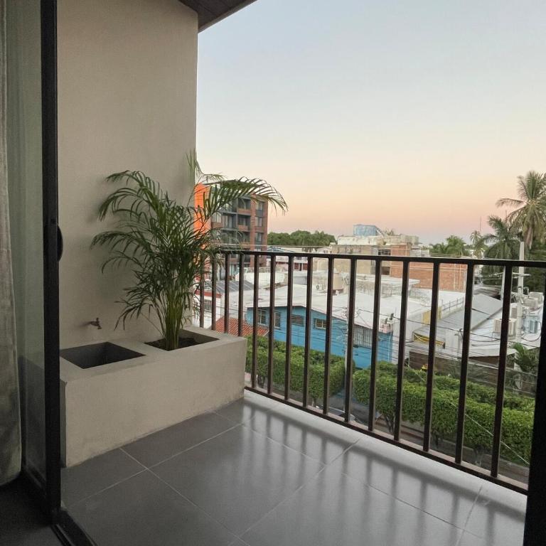 Stylish Condo Steps to Beach & Malecón - Two-Room Apartment - 44
