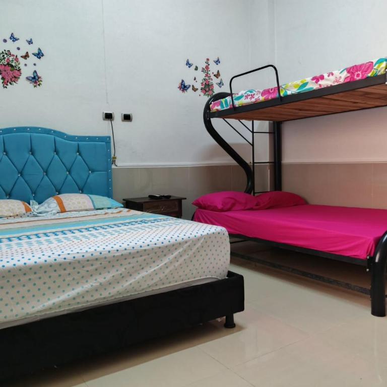 VaRI - Habitación Doble con baño - 1 o 2 camas - 23