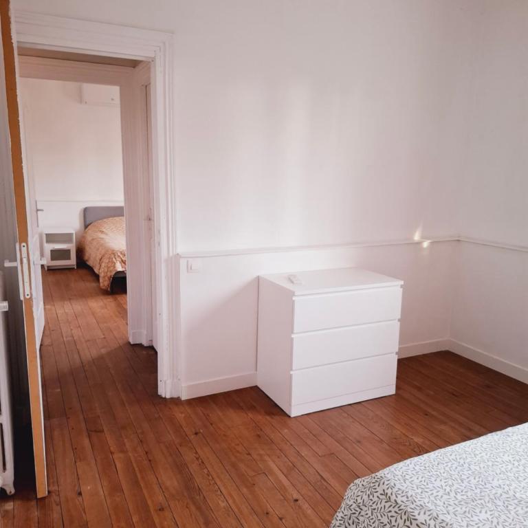 Maison et appartement en rez de chaussée 7 chambres - Maison 7 Chambres - 12