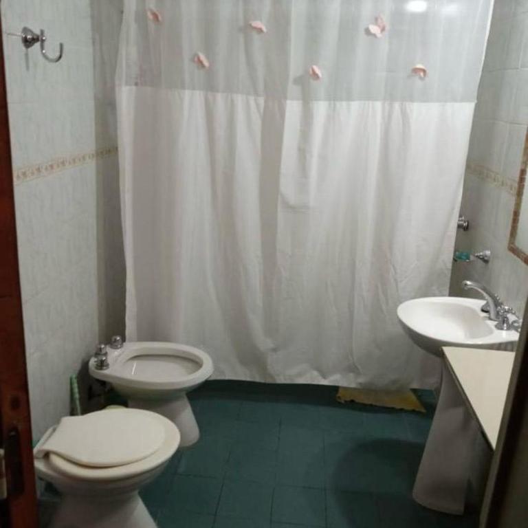 casa carlos paz - One-Bedroom House - 8