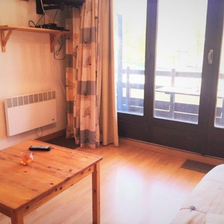 Charmant 2P, 5 couchages au pied des pistes, Risoul 1850 - Appartement 1 Chambre - 24