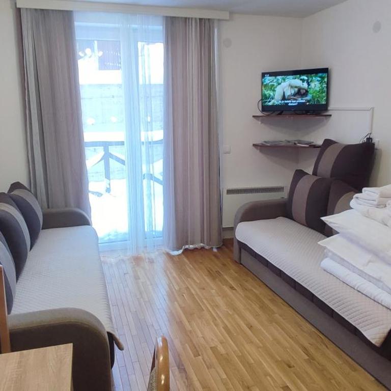 Apartman Studio Lux u Kraljevim Čardacima - Standardni Studio - 30
