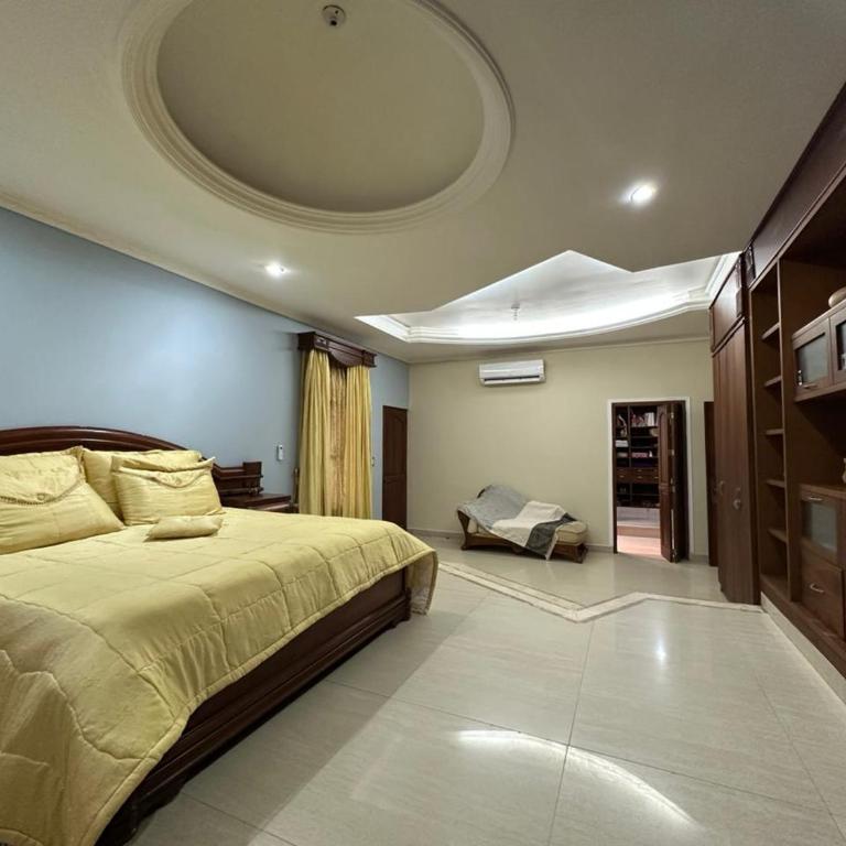 Casa Rey Colonial 1910 Manga - 7 Habitaciones - Deluxe Double Room with Balcony - 4