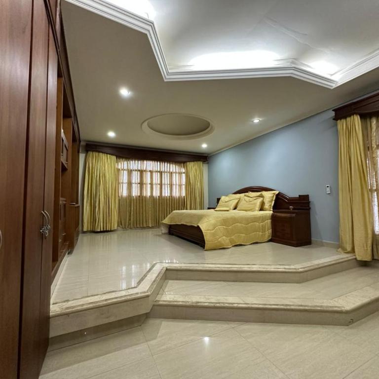 Casa Rey Colonial 1910 Manga - 7 Habitaciones - Deluxe Double Room with Balcony - 10